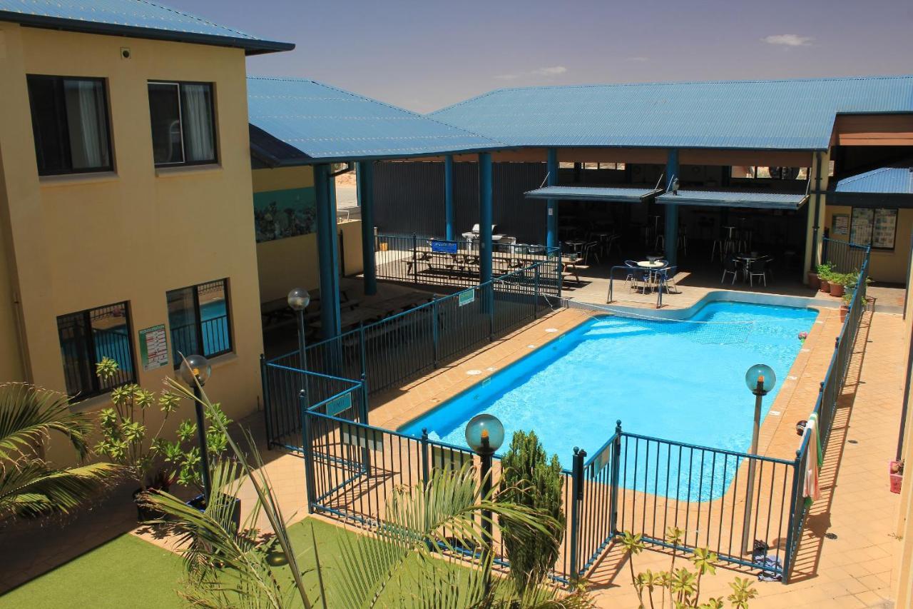 Auberge de jeunesse Ningaloo Club Backpackers à Coral Bay Extérieur photo